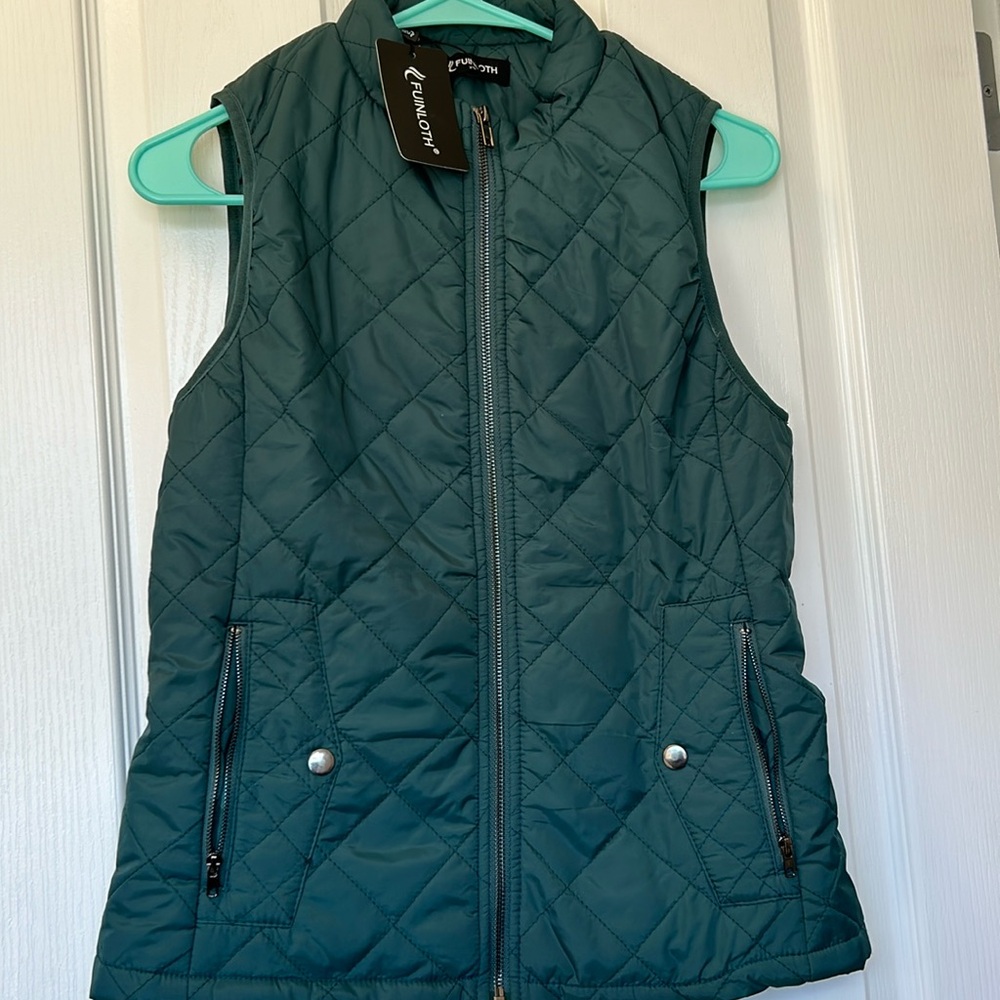 XS Fuinloth Vest